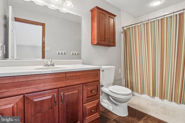642 FRIAR DR, Yardley, PA 19067