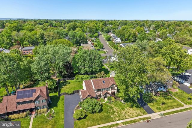 642 FRIAR DR, Yardley, PA 19067
