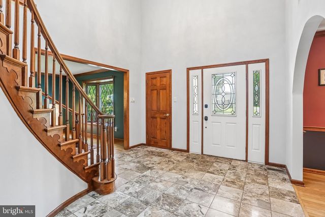 642 FRIAR DR, Yardley, PA 19067