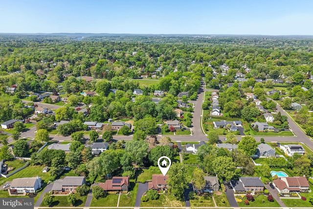 642 FRIAR DR, Yardley, PA 19067