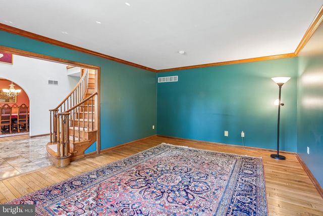 642 FRIAR DR, Yardley, PA 19067