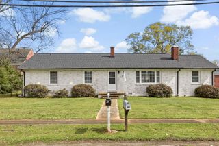 109 Palmetto Street, Cowpens, SC 29330