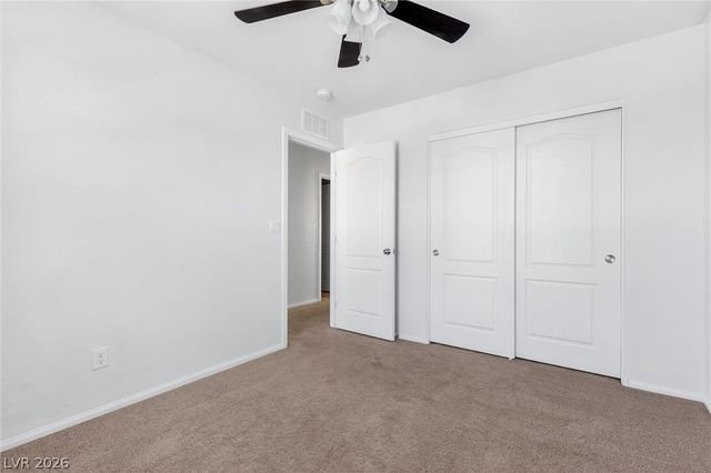 8076 Satin Carnation Lane, Las Vegas, NV 89166