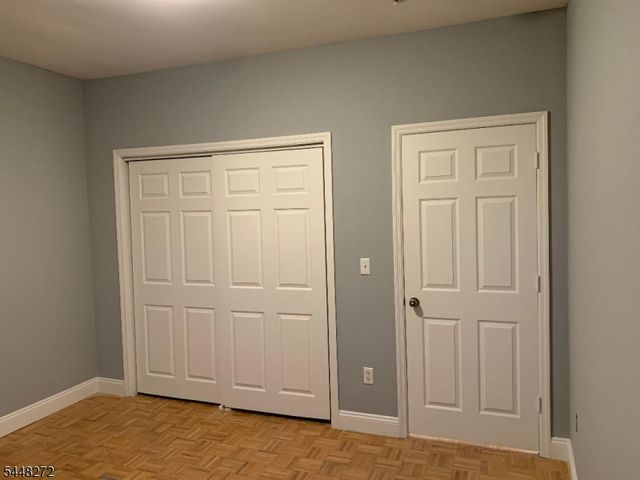 160 Brill St, Newark City, NJ 07105