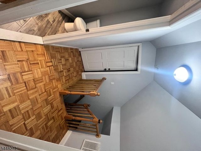 160 Brill St, Newark City, NJ 07105