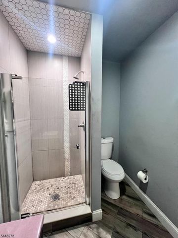 160 Brill St, Newark City, NJ 07105