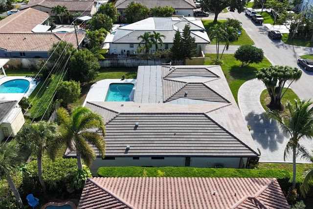 3420 NE 26th Avenue, Lighthouse Point, FL 33064