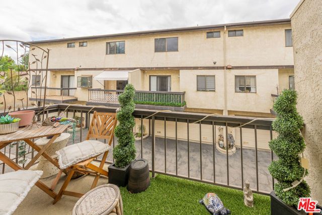 20737 Roscoe Boulevard 704, Winnetka (los Angeles), CA 91306