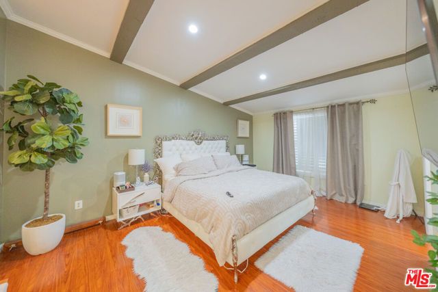 20737 Roscoe Boulevard 704, Winnetka (los Angeles), CA 91306