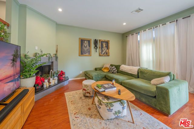 20737 Roscoe Boulevard 704, Winnetka (los Angeles), CA 91306