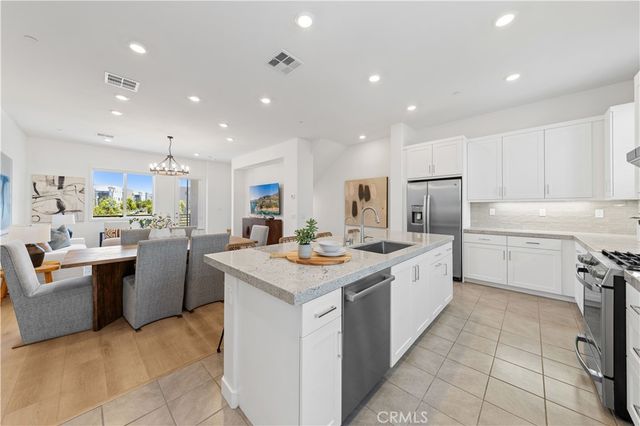 253 Sash, Irvine, CA 92618