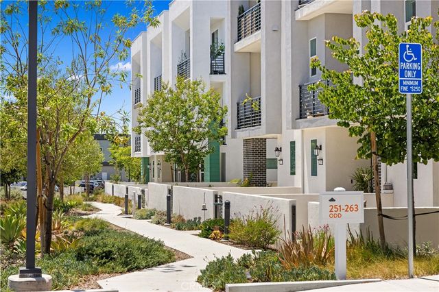 253 Sash, Irvine, CA 92618
