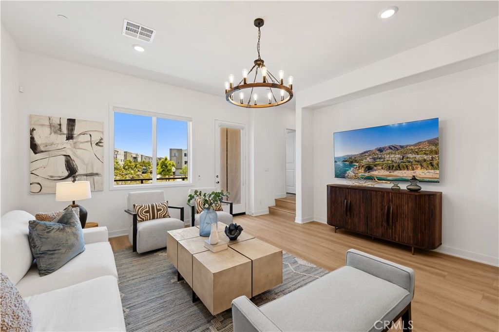 253 Sash, Irvine, CA 92618