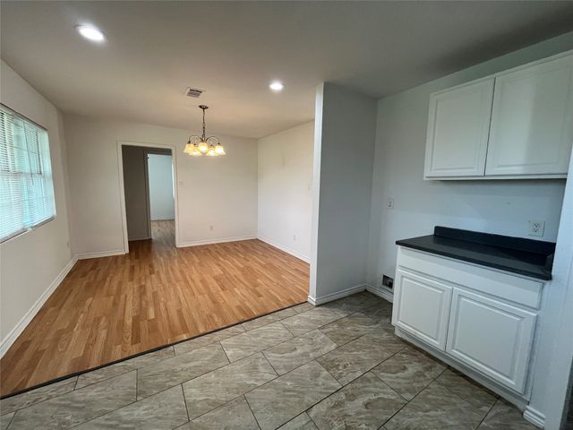 5828 Lazy River Drive, Dallas, TX 75241