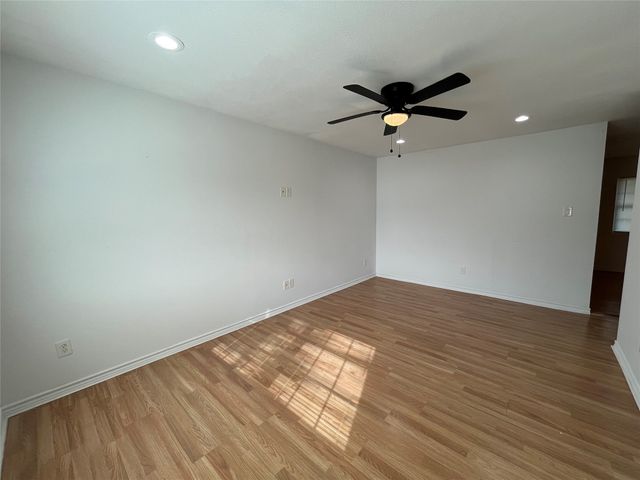 5828 Lazy River Drive, Dallas, TX 75241