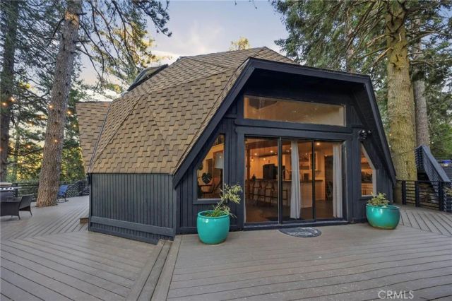 1349 Valley View, Crestline, CA 92325