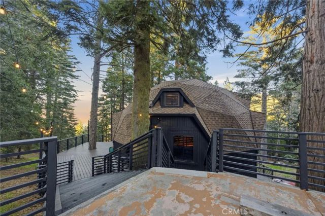 1349 Valley View, Crestline, CA 92325