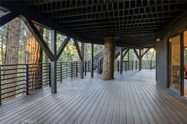 1349 Valley View, Crestline, CA 92325