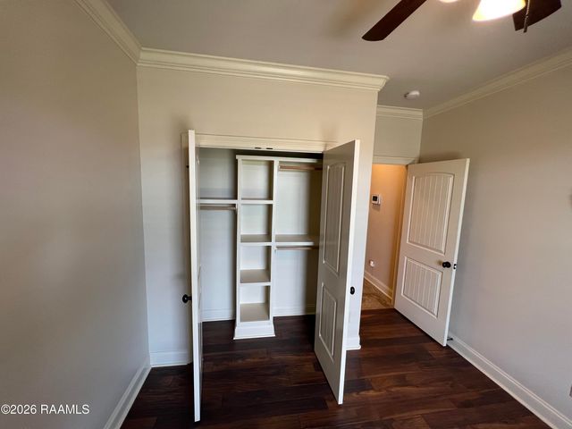 204 Crenshaw Drive, Lafayette, LA 70508