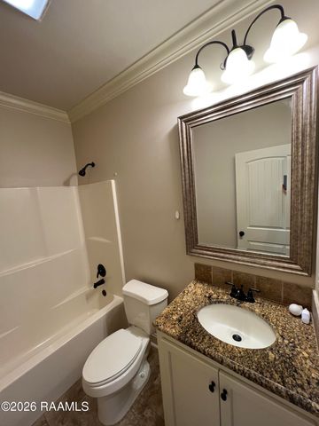 204 Crenshaw Drive, Lafayette, LA 70508