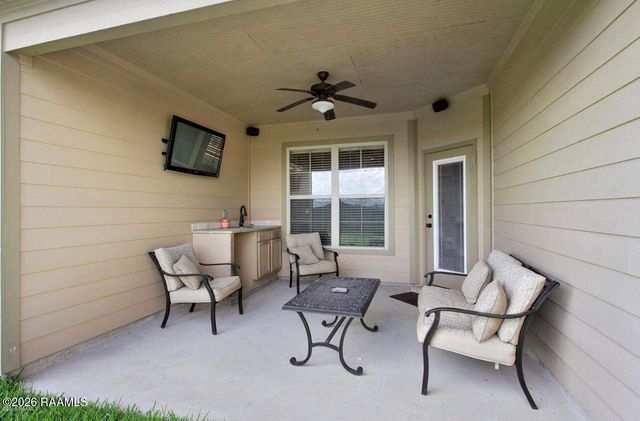 204 Crenshaw Drive, Lafayette, LA 70508