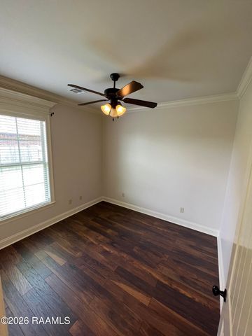 204 Crenshaw Drive, Lafayette, LA 70508