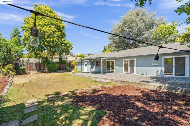 921 Rock Ave, Fremont, CA 94536
