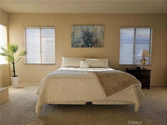 1050 Ginger Circle, Corona, CA 92879