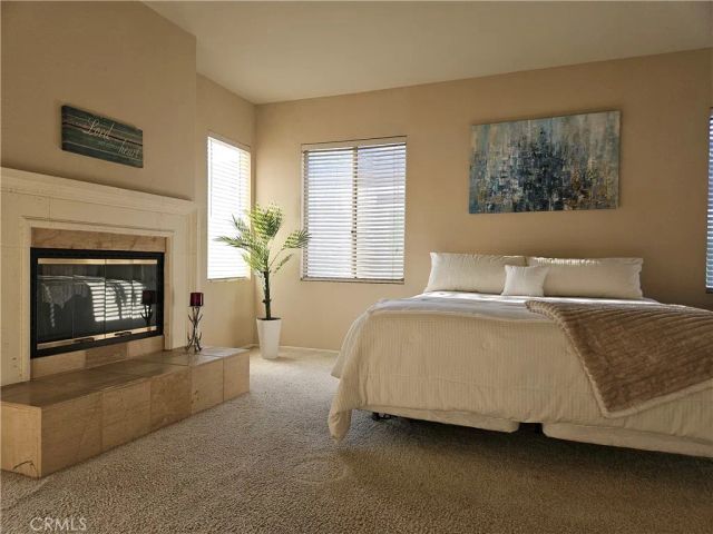 1050 Ginger Circle, Corona, CA 92879