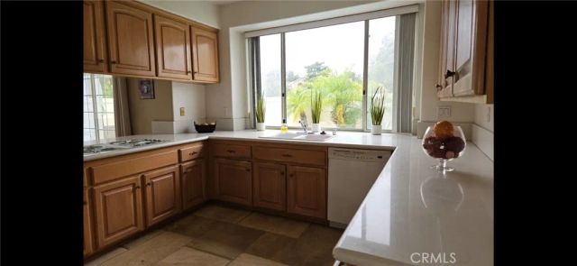 1050 Ginger Circle, Corona, CA 92879