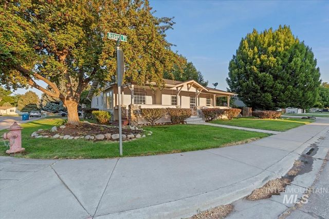 885 Aspen Place, Mountain Home, ID 83647