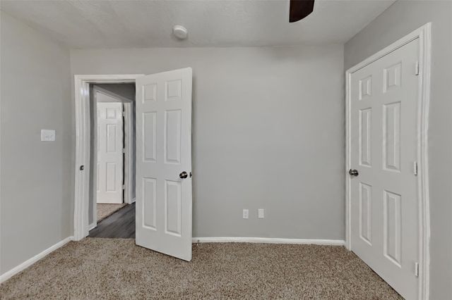 10834 Glenora Drive, Houston, TX 77065