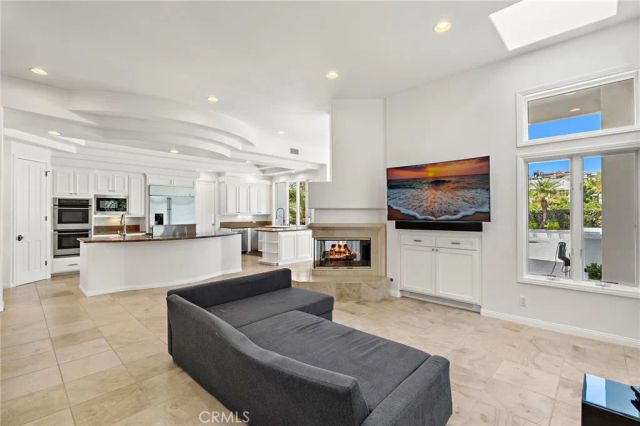 27 Emerald, Laguna Niguel, CA 92677