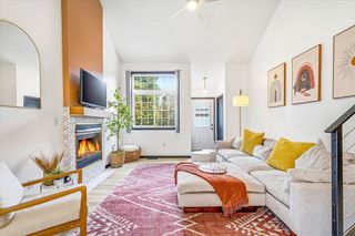 4058 Wilshire Circle 48, Shoreview, MN 55126