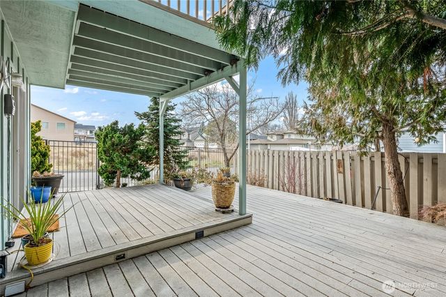 1074 Corum Circle, East Wenatchee, WA 98802