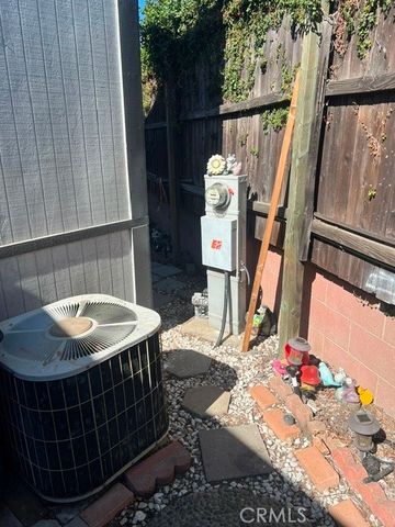 830 S AZUSA 5, Azusa, CA 91702