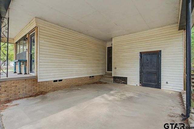 5503 Victory Drive, Marshall, TX 75672