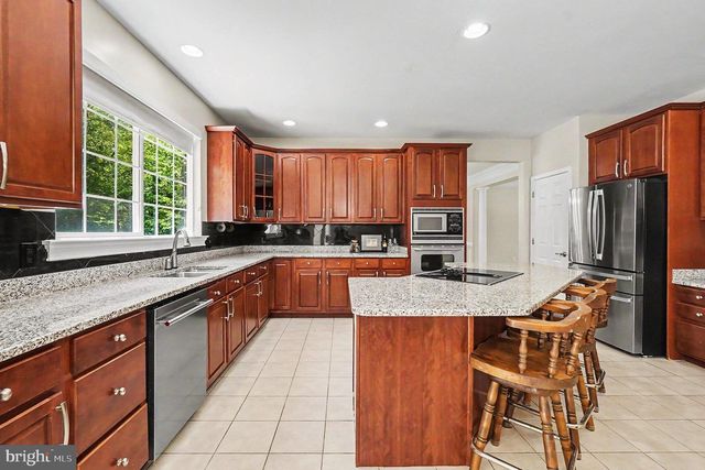 19 CRESCENT LINKS DR, North East, MD 21901