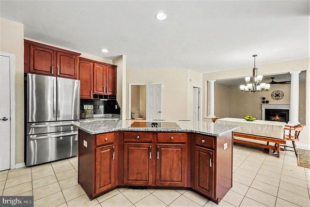 19 CRESCENT LINKS DR, North East, MD 21901