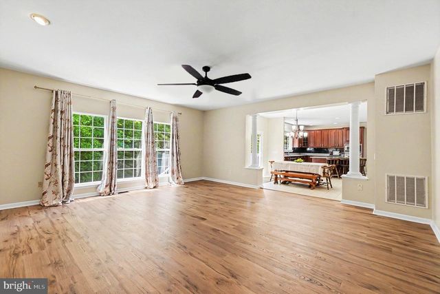 19 CRESCENT LINKS DR, North East, MD 21901