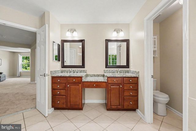 19 CRESCENT LINKS DR, North East, MD 21901
