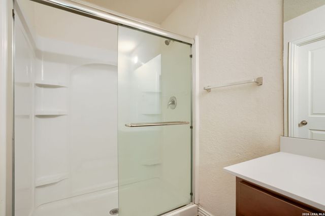 1602 Sunset St, Seguin, TX 78155
