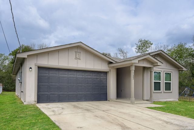 1602 Sunset St, Seguin, TX 78155
