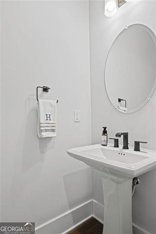 2517 Oakbourne Lane, Smyrna, GA 30080