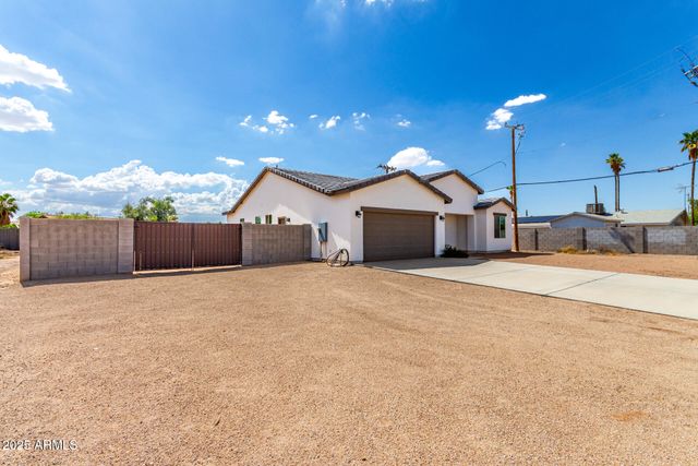 8944 W CENTURY Drive, Arizona City, AZ 85123