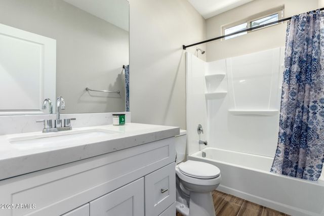 8944 W CENTURY Drive, Arizona City, AZ 85123