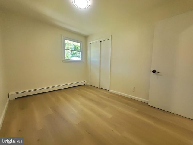 520 W VIRGINIA RD, Browns Mills, NJ 08015