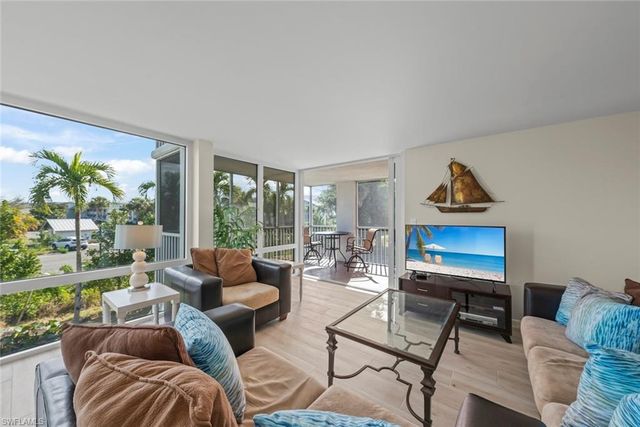 2265 W Gulf DR # 210F, Sanibel, FL 33957