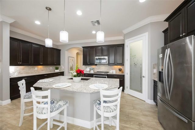 23889 WAVERLY CIRCLE, Venice, FL 34293