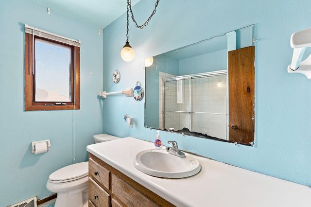 19 Heights Road NW, Saint Michael, MN 55376